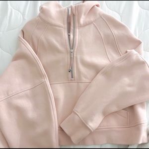 NWOT Lululemon Scuba Half Zip- Rare Item